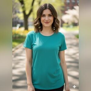 Nine West Essential Crewneck Tee Green Opal Size Large (EUC)